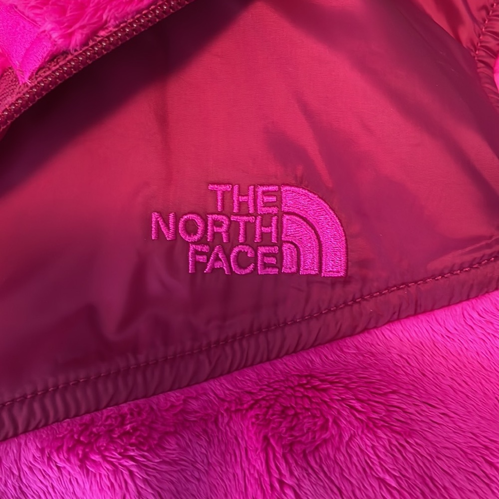 The North Face Fleece Jacket - Picture 3 of 4
